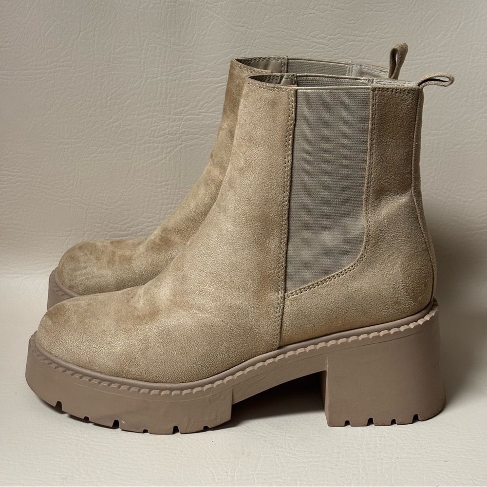 Madden Girl Women's Tianna
Dark Taupe Boots Sz 9M